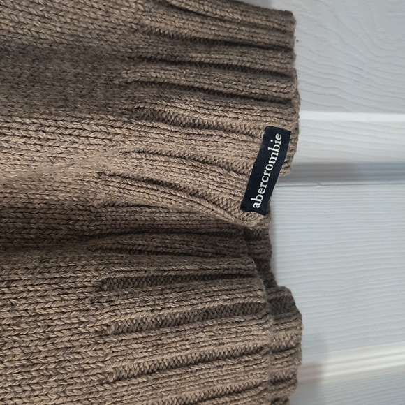 Abercrombie nice sweater - Picture 2 of 3